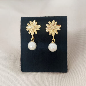 Boucles d'oreille en argent et perle d'eau douce
