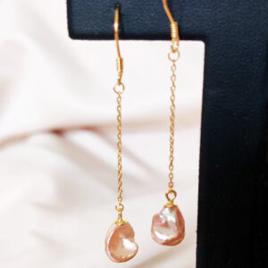 Boucles d'oreille en argent plaqué or et perle keishi